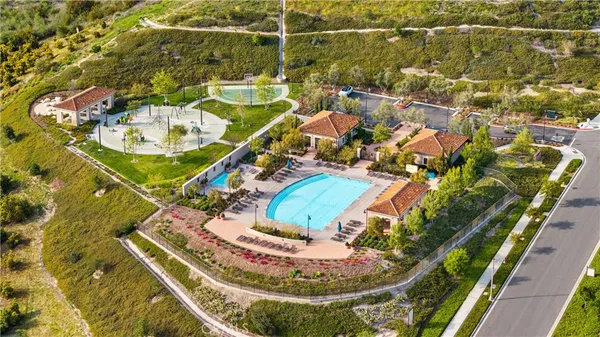 $2,550,000 | 217 Piazza, Irvine, CA 92602