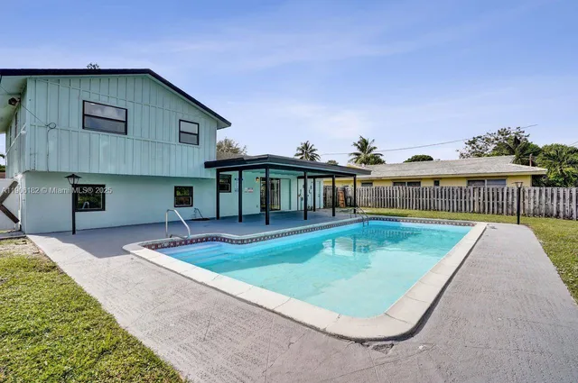 $699,000 | 1659 40th Street, West Palm Beach, FL 33407