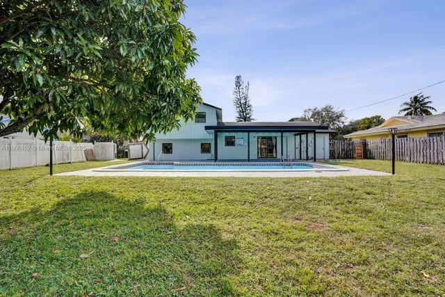 $699,000 | 1659 40th Street, West Palm Beach, FL 33407