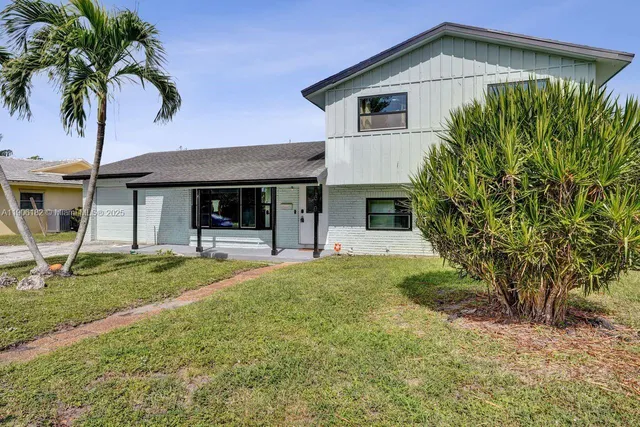 $699,000 | 1659 40th Street, West Palm Beach, FL 33407