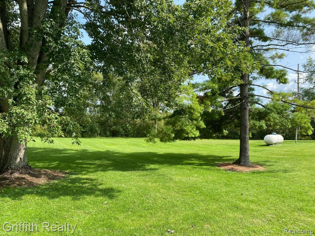 7325 Munsell Road Howell, MI 48843 - Photo 9 of 70