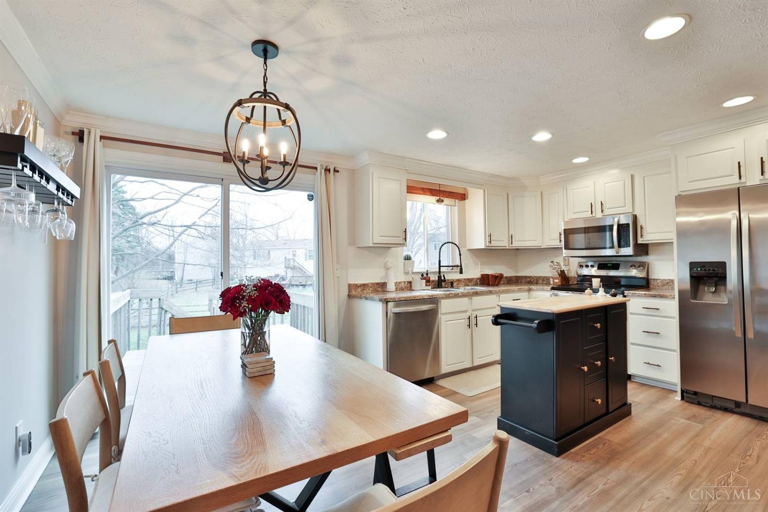 3930 Irwin Simpson Road Mason, OH 45040 - Photo 11 of 33 Gallery Image 11