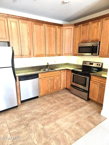 $249,900 | 8 Wall Street, Unit 315, Clifton Park, NY 12065