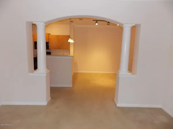 $1,395 | 8290 Gate Parkway West, Unit 414, Jacksonville, FL 32216