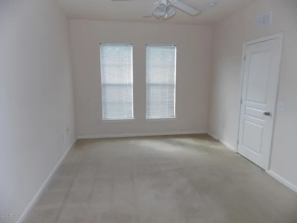 $1,395 | 8290 Gate Parkway West, Unit 414, Jacksonville, FL 32216