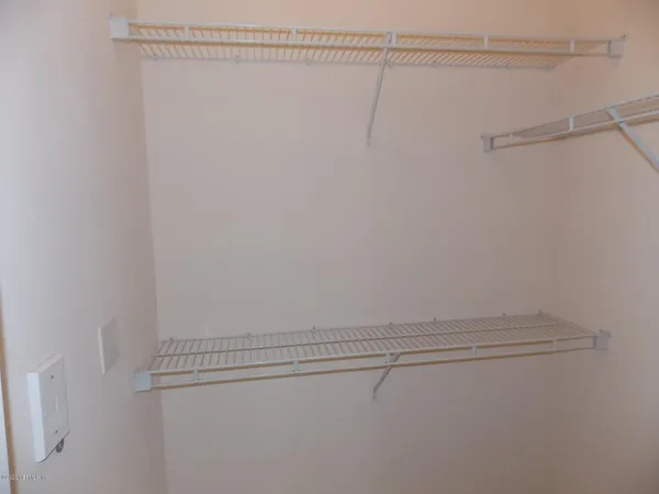 $1,395 | 8290 Gate Parkway West, Unit 414, Jacksonville, FL 32216