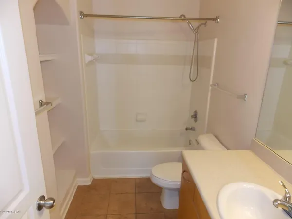 $1,395 | 8290 Gate Parkway West, Unit 414, Jacksonville, FL 32216