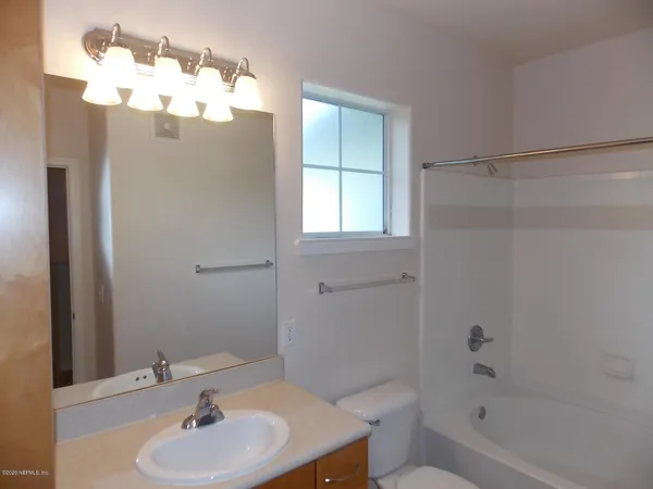 $1,395 | 8290 Gate Parkway West, Unit 414, Jacksonville, FL 32216