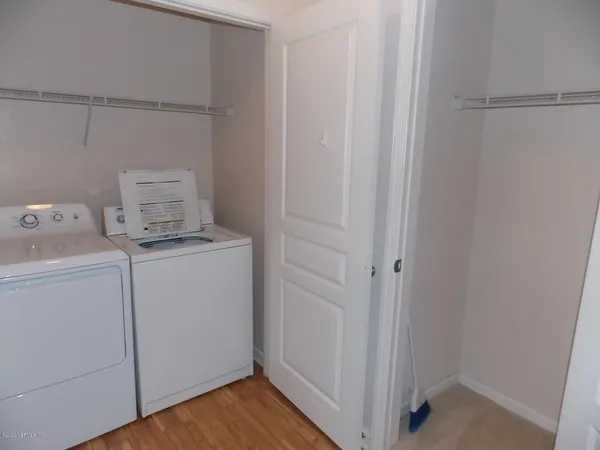 $1,395 | 8290 Gate Parkway West, Unit 414, Jacksonville, FL 32216