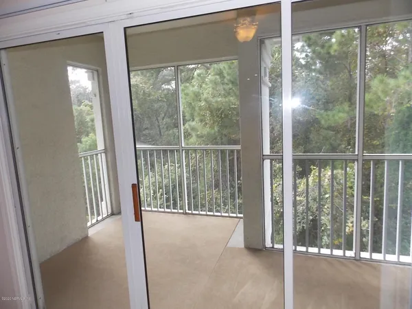 $1,395 | 8290 Gate Parkway West, Unit 414, Jacksonville, FL 32216