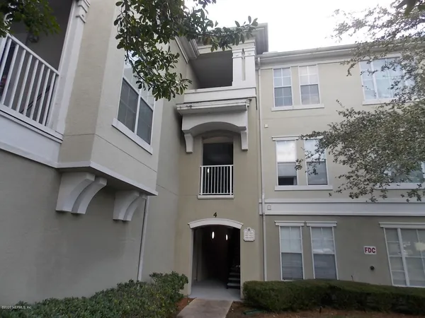 $1,395 | 8290 Gate Parkway West, Unit 414, Jacksonville, FL 32216