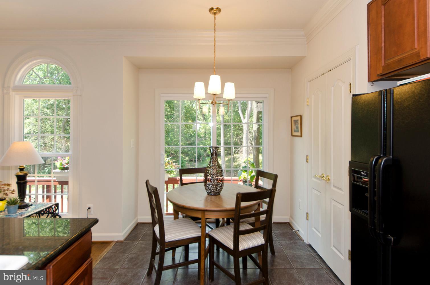 158 Rees Place Falls Church, VA 22046 - Photo 15 of 37 Breakfast Area