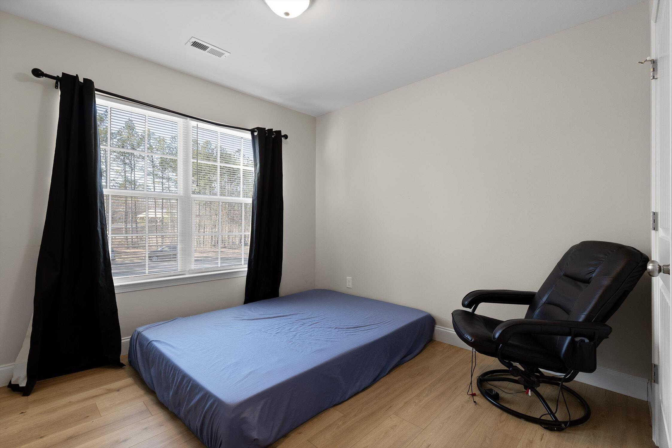 41 Timberidge Drive Chatsworth, GA 30705 - Photo 24 of 29 Another guest bedroom upstairs