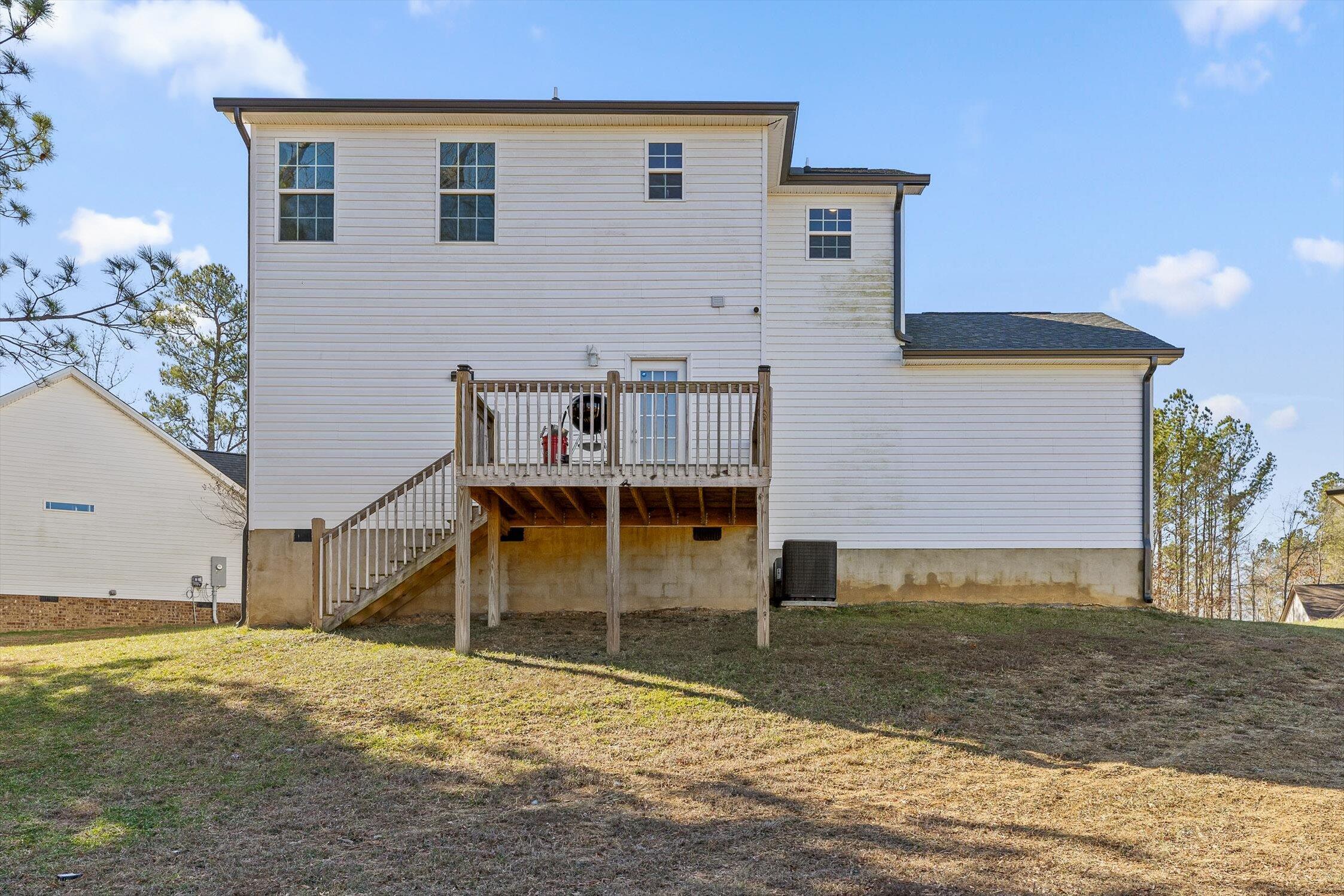 41 Timberidge Drive Chatsworth, GA 30705 - Photo 26 of 29 Larger than average yard!