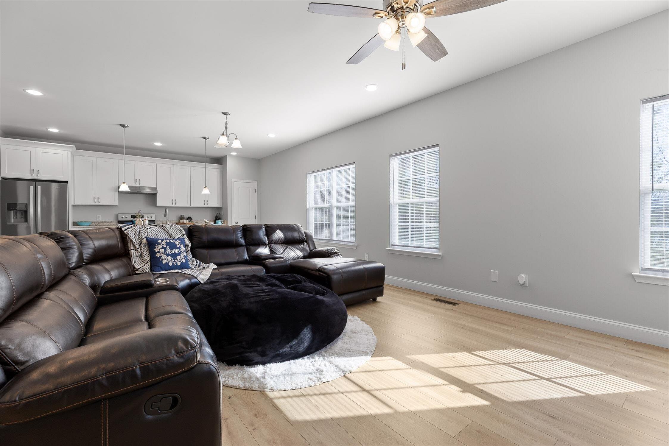 41 Timberidge Drive Chatsworth, GA 30705 - Photo 8 of 29 Beautiful floors!