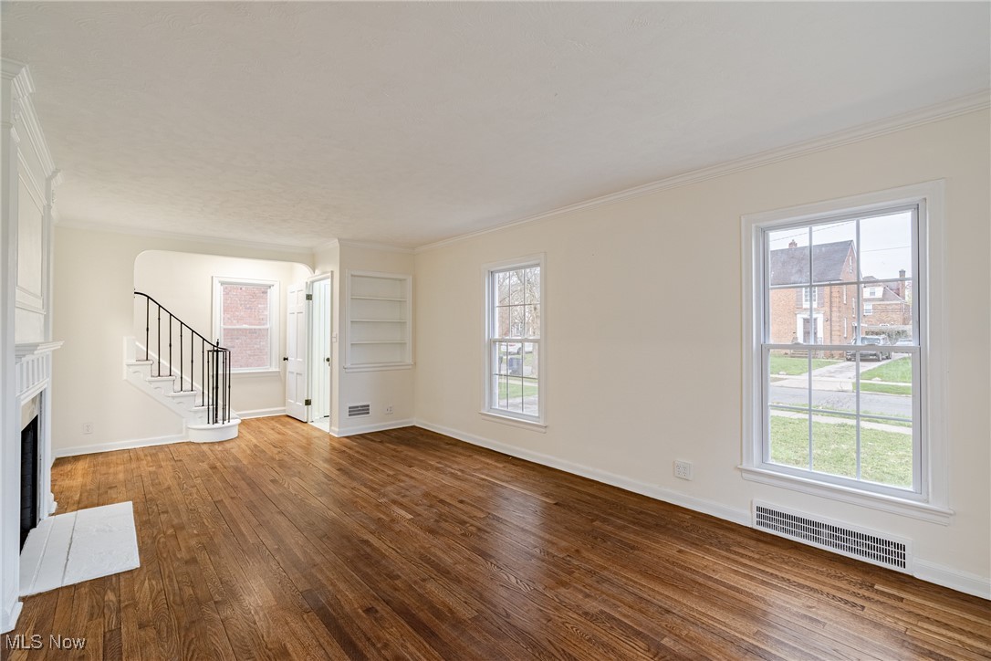 3657 Berkeley Road Cleveland Heights, OH 44118 - Photo 3 of 30