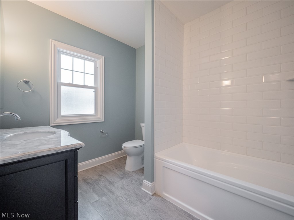 2796 Coleridge Road Cleveland, OH 44118 - Photo 20 of 35