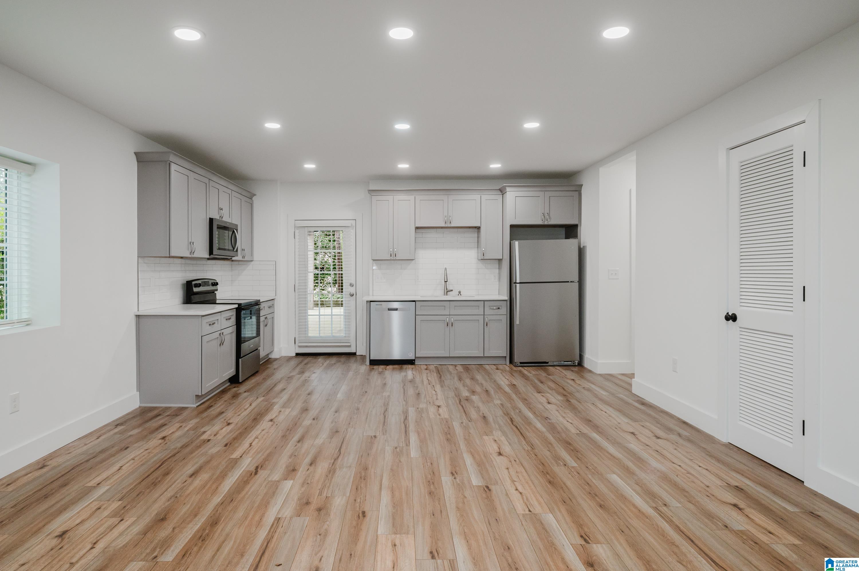1311 Columbiana Road Birmingham, AL 35216 - Photo 31 of 34