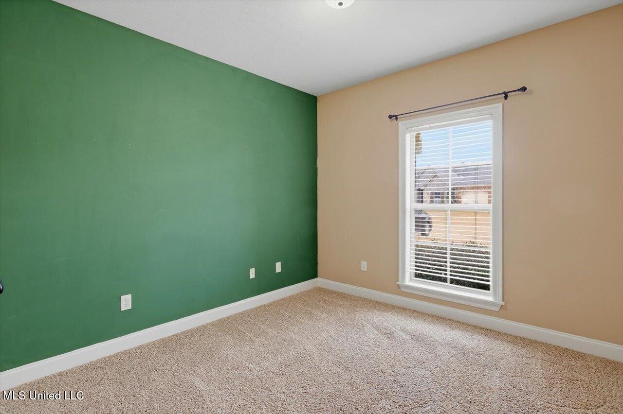 115 Lennox Place Brandon, MS 39042 - Photo 17 of 19 24-115 Lennox Pl _ Home Tours MS