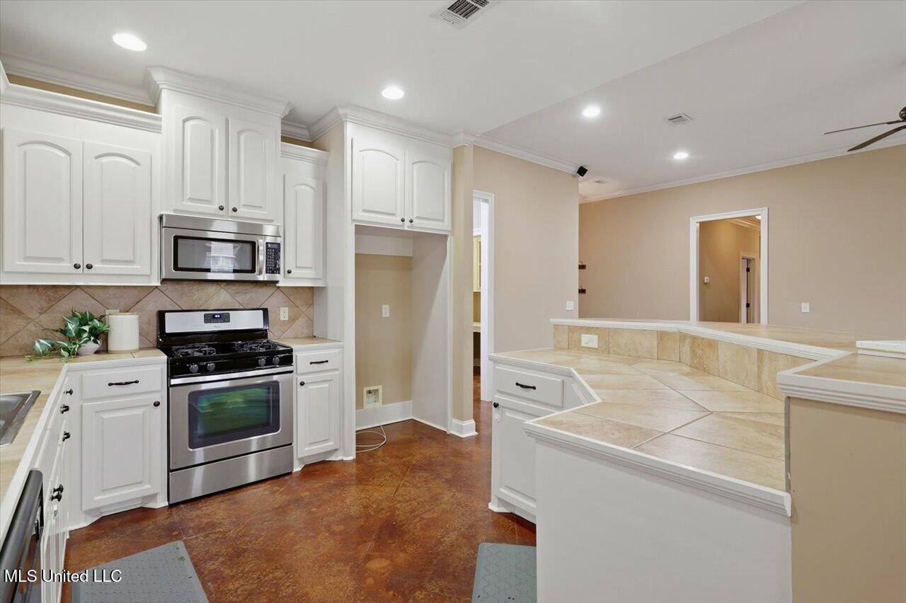 115 Lennox Place Brandon, MS 39042 - Photo 7 of 19 13-115 Lennox Pl _ Home Tours MS