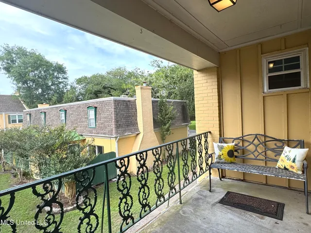 $75,000 | 3310 Washington Avenue, Unit 1315, Pascagoula, MS 39581