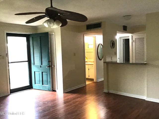 $75,000 | 3310 Washington Avenue, Unit 1315, Pascagoula, MS 39581