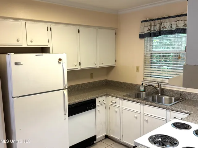 $75,000 | 3310 Washington Avenue, Unit 1315, Pascagoula, MS 39581