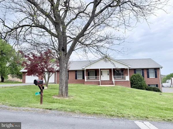 $2,400 | 78 Brook Creek Road, Toms Brook, VA 22660