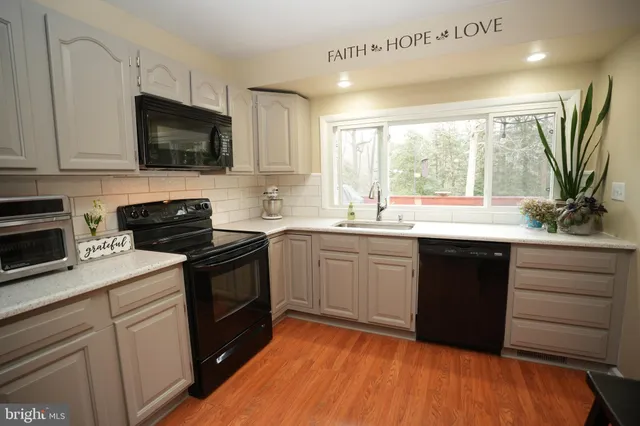 $459,900 | 44699 Emma Lane, Hollywood, MD 20636