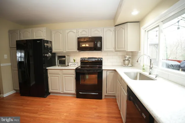 $459,900 | 44699 Emma Lane, Hollywood, MD 20636