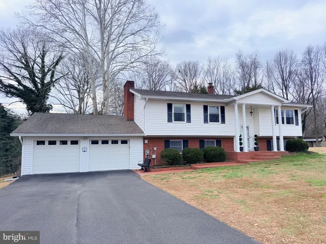 $459,900 | 44699 Emma Lane, Hollywood, MD 20636