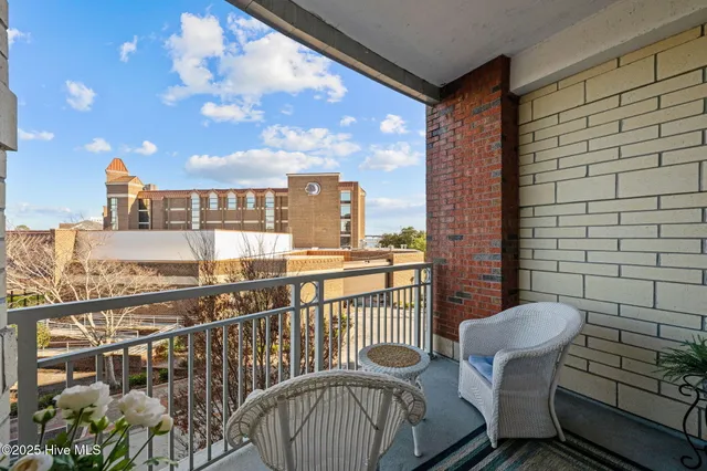 $382,000 | 208 Sky Sail Boulevard, New Bern, NC 28560