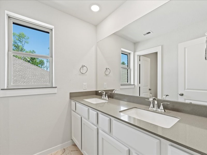 7396 Mount Greylock Loop Porter, TX 77365 - Photo 16 of 21 Secondary bathroom located on the 2nd floor