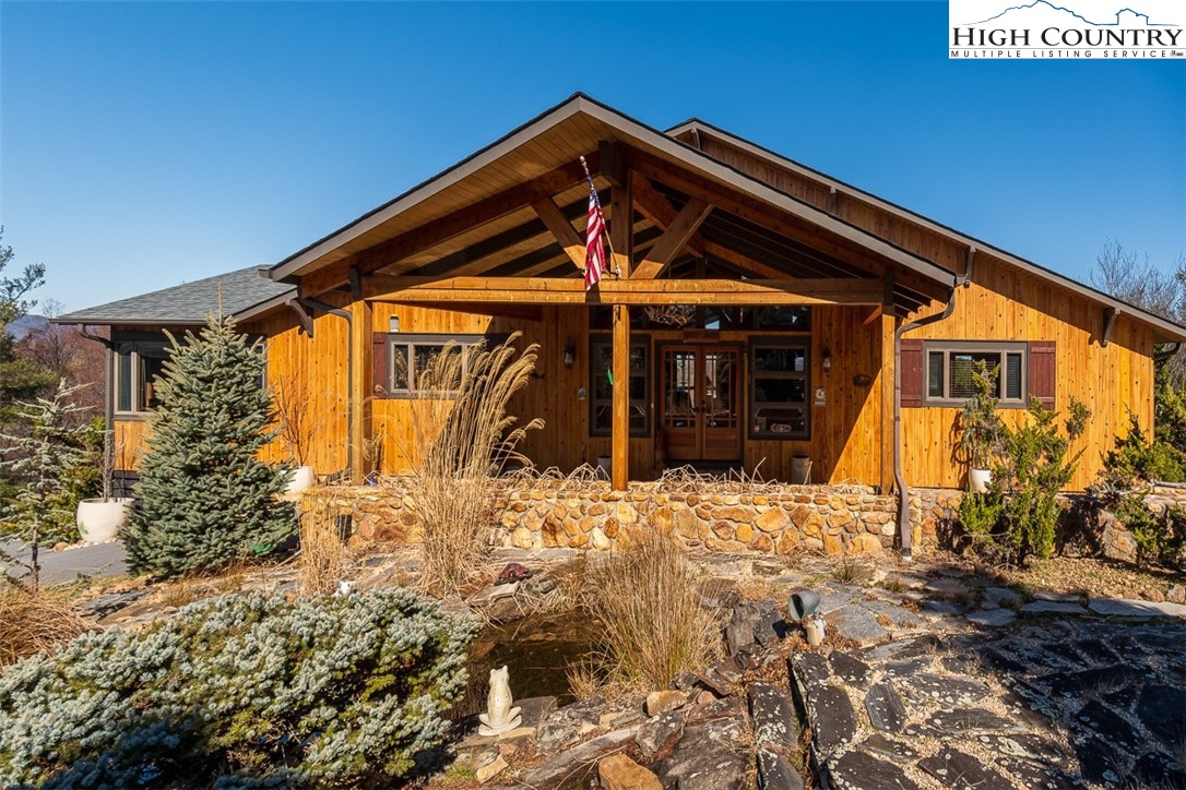 186 Woodcrest Road Glade Valley, NC 28627 - Photo 4 of 50 a view of a house