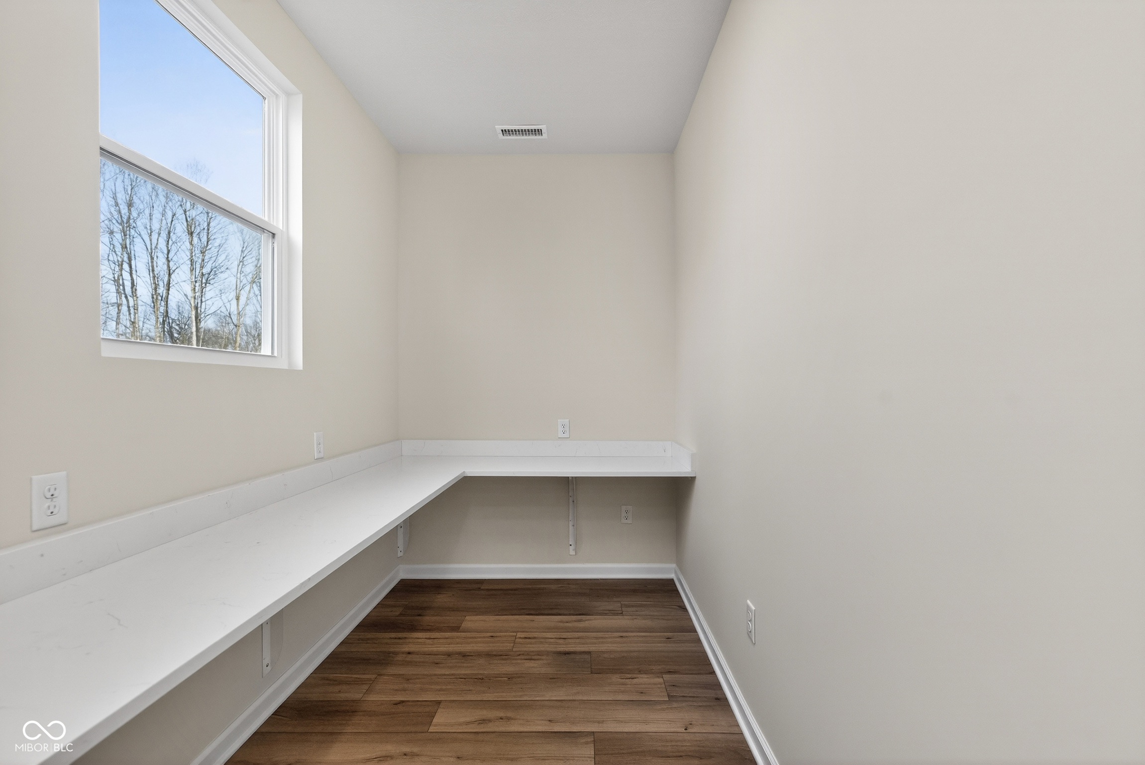 906 Rivendell Drive Avon, IN 46123 - Photo 19 of 38