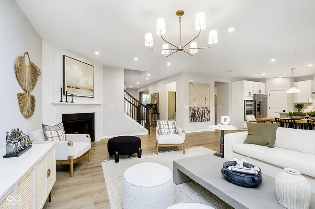 $504,900 | 906 Rivendell Drive, Avon, IN 46123