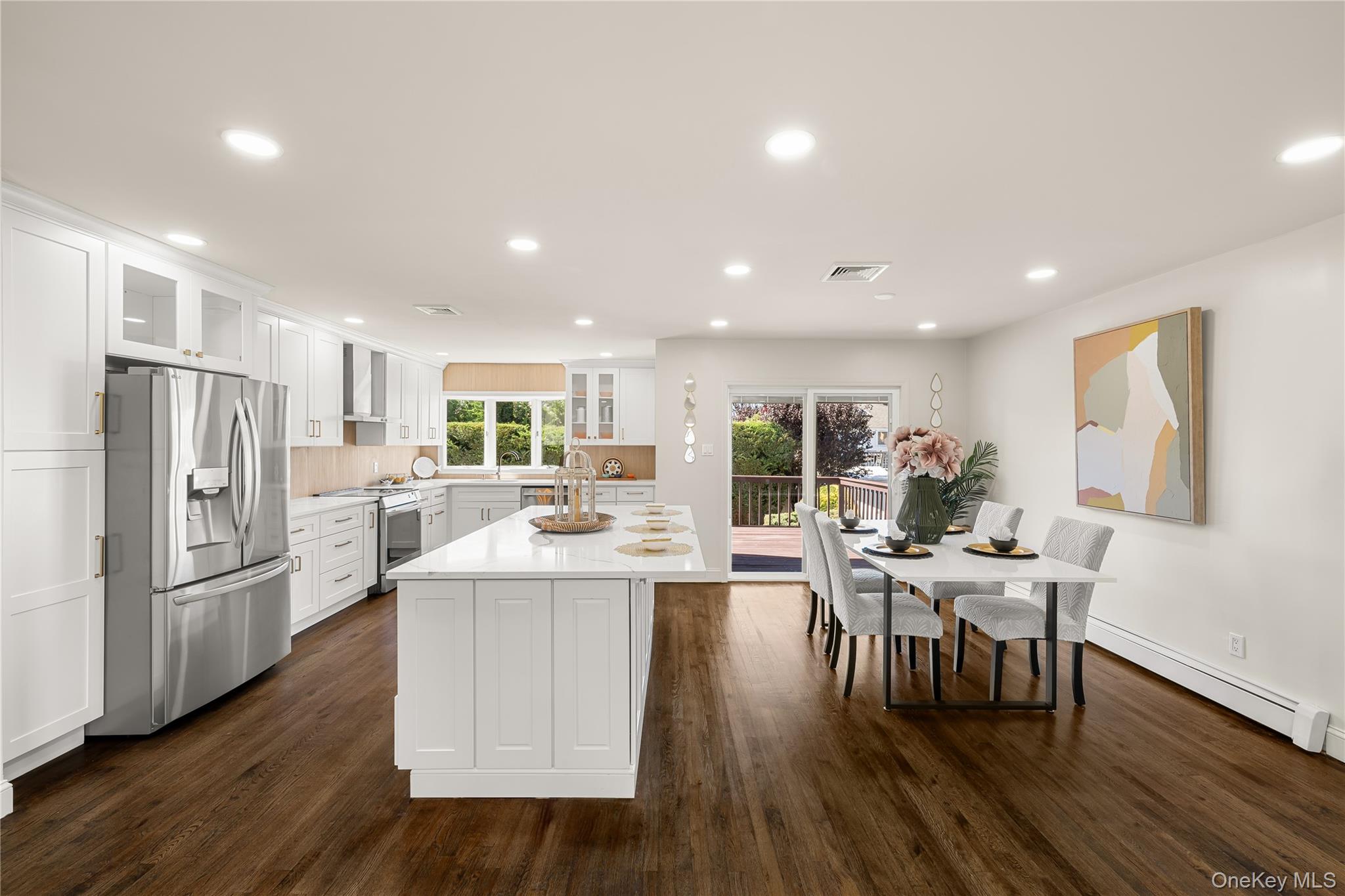 3260 Shore Road Oceanside, NY 11572 - Photo 10 of 42 Gallery Image 10