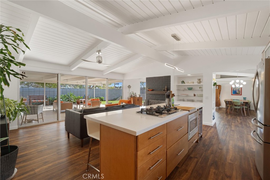 3202 North Studebaker Road Long Beach, CA 90808 - Photo 12 of 30