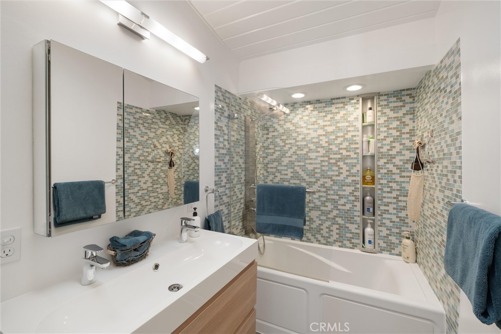 3202 North Studebaker Road Long Beach, CA 90808 - Photo 18 of 30