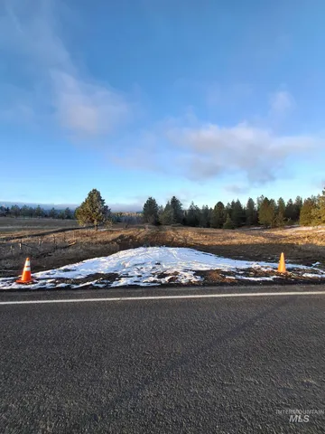 $144,000 | Tbd Freeman Creek Road, Lenore, ID 83541