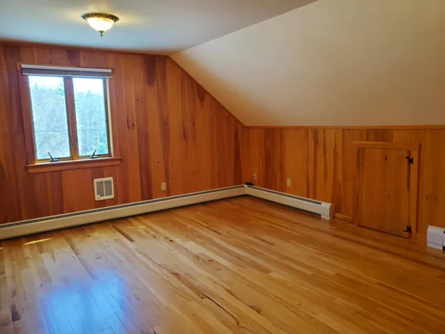 $1,300 | 590 Fitzwilliam Road, Unit 1, Jaffrey, NH 03452