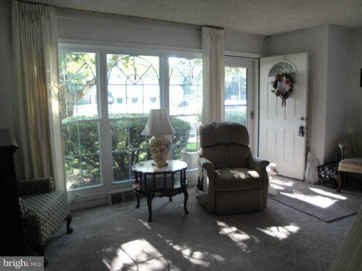 3107 Byberry Road Philadelphia, PA 19154 - Photo 8 of 22 Living Room