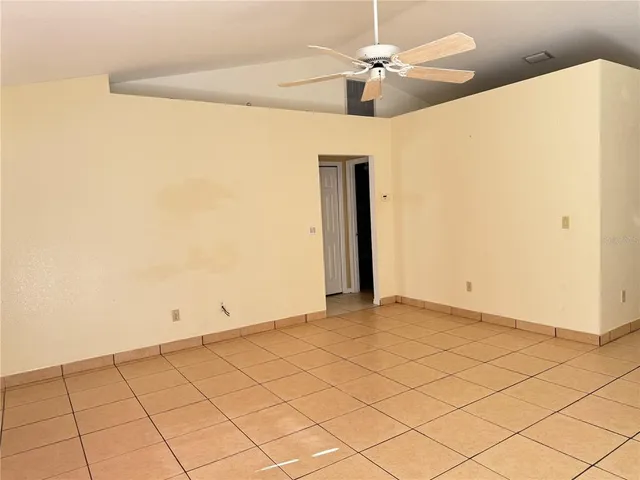 $1,700 | 5103 Southwest 154 Loop, Ocala, FL 34473