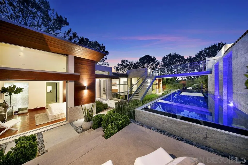 116 Nob Avenue Del Mar, CA 92014 - Photo 23 of 25 a view of a house with a yard