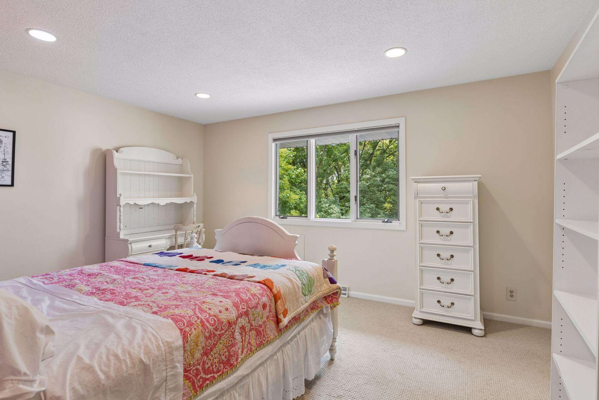 1355 Medora Road Mendota Heights, MN 55118 - Photo 27 of 57 Gallery Image 27