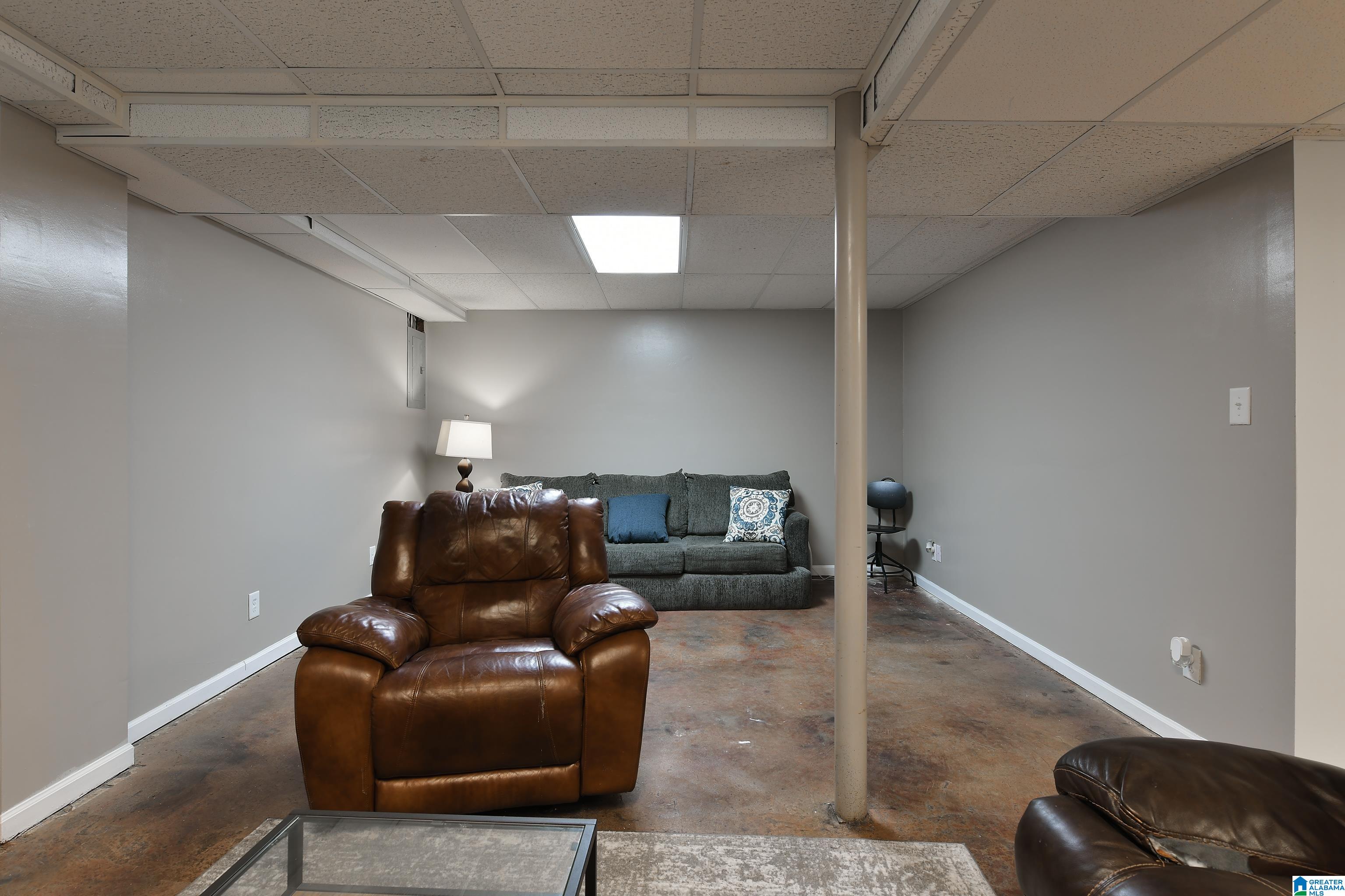 5645 Hampton Road Birmingham, AL 35210 - Photo 33 of 46