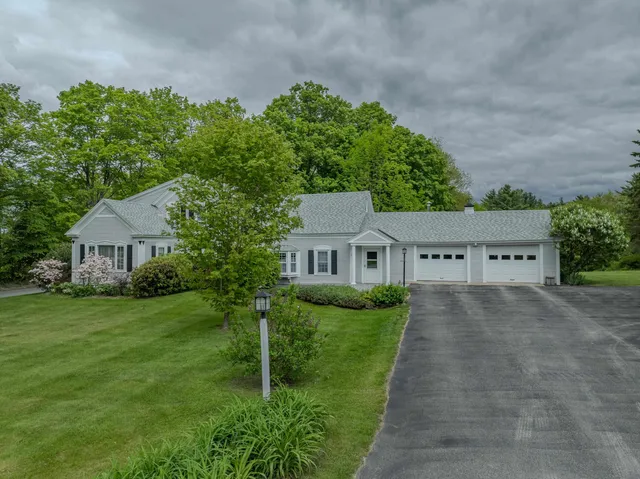 $894,000 | 333 Sunset Hill Road, Sugar Hill, NH 03586