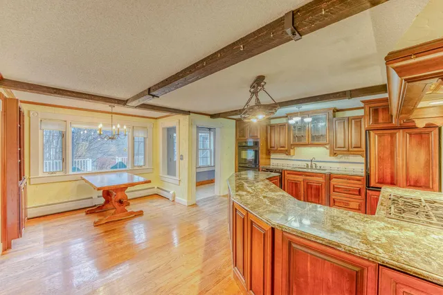 $894,000 | 333 Sunset Hill Road, Sugar Hill, NH 03586