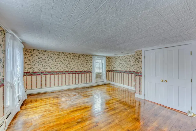 $894,000 | 333 Sunset Hill Road, Sugar Hill, NH 03586