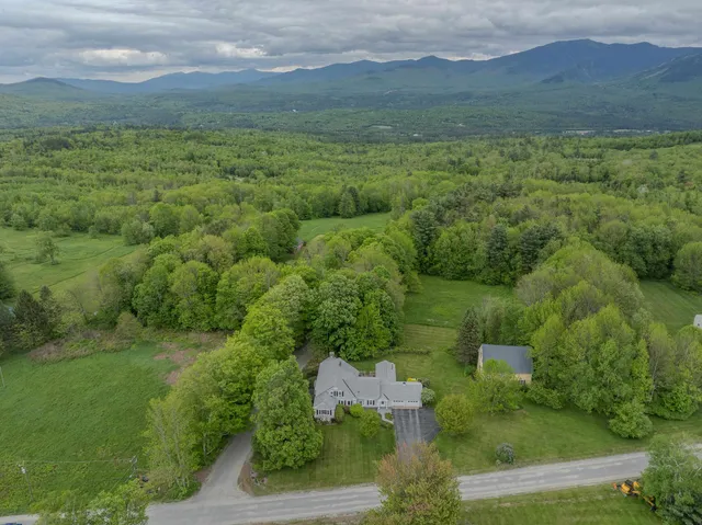 $894,000 | 333 Sunset Hill Road, Sugar Hill, NH 03586